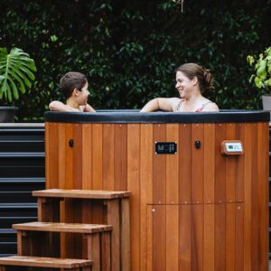 About Moji Hot Tubs